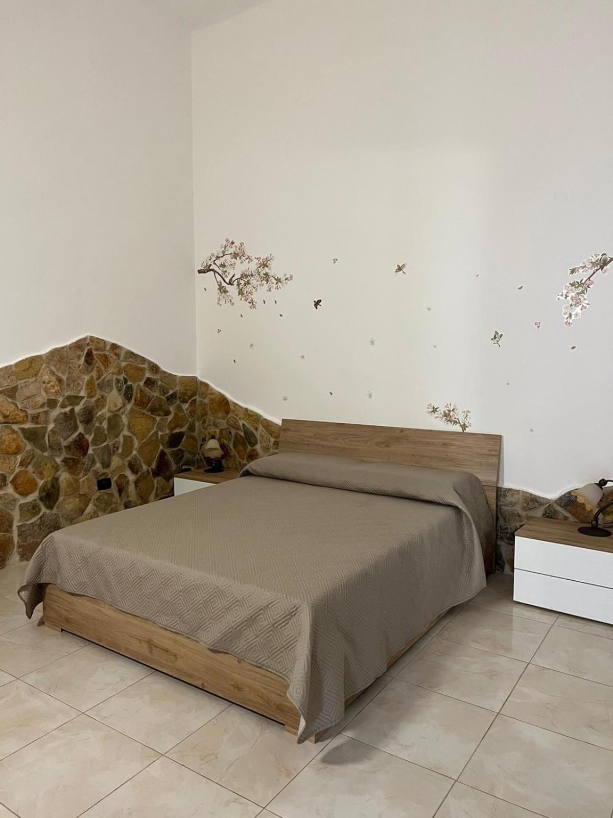 Dimora Cuoccio Bed & Breakfast Bari Exterior photo